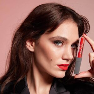 Matte-Liquid-Lipstick-Model_col.argansdp.com